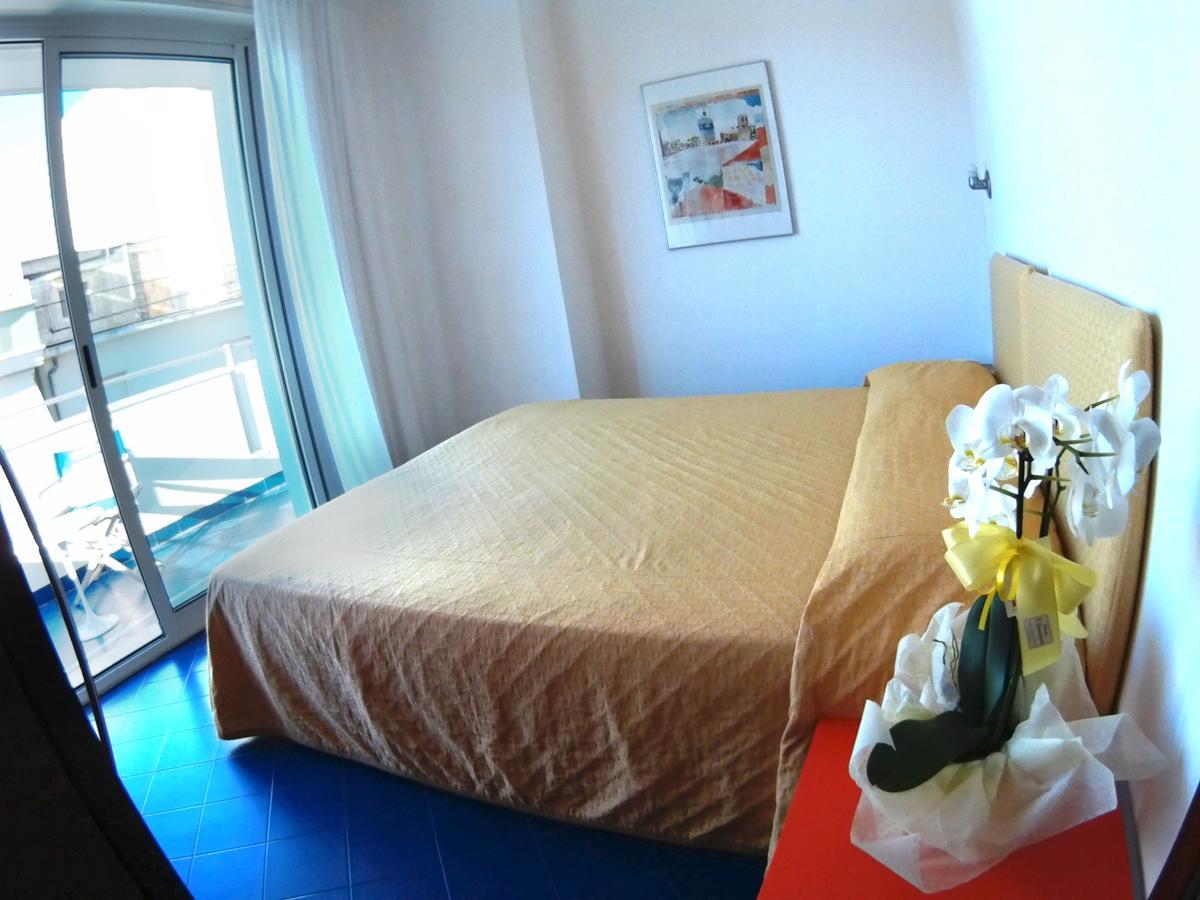 Residence Adriatico Gabicce Mare Dış mekan fotoğraf