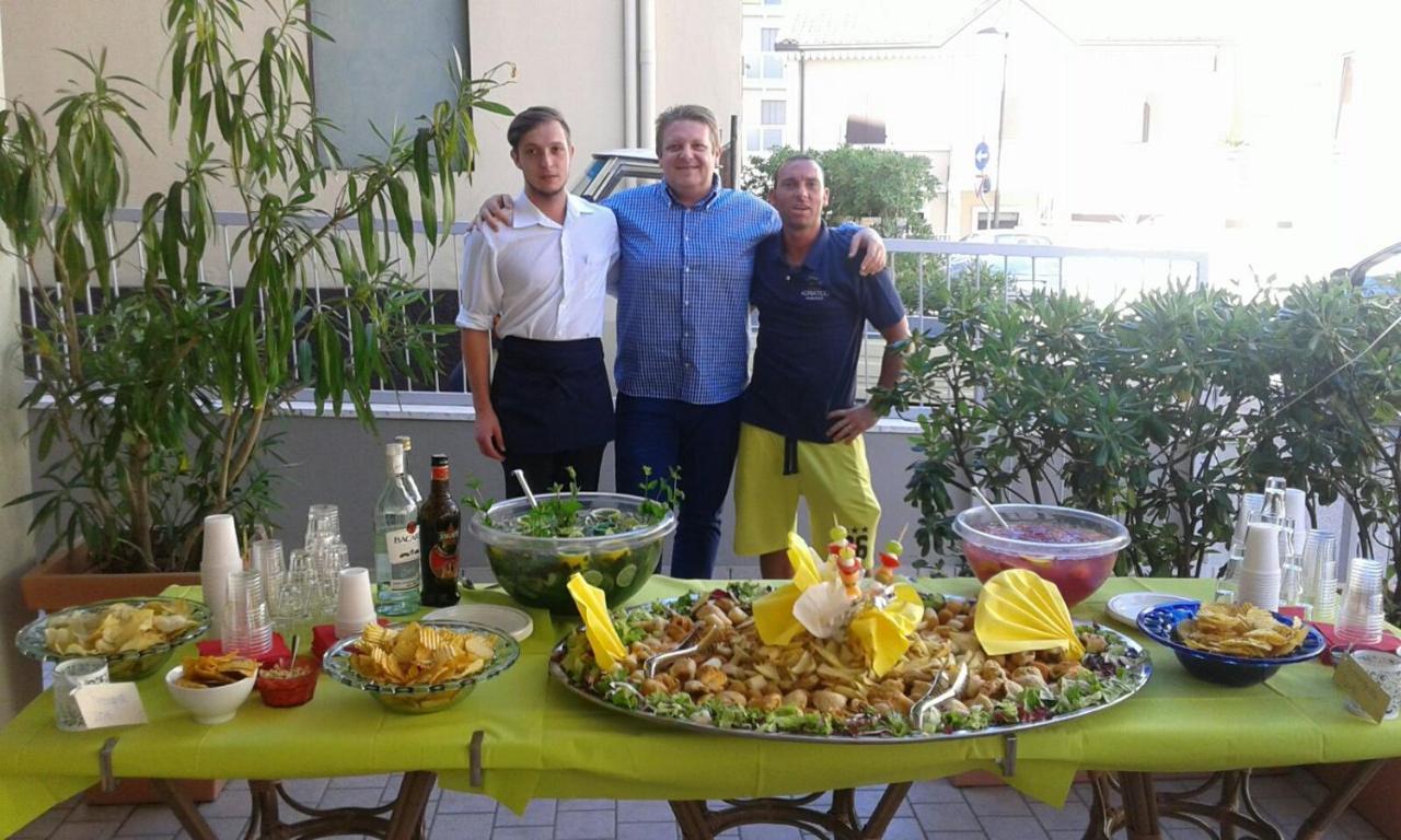 Residence Adriatico Gabicce Mare Dış mekan fotoğraf